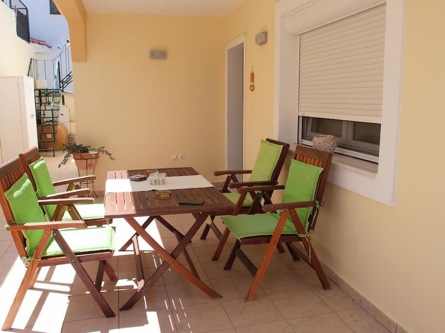 Casa Nostra Volos Exteriör bild